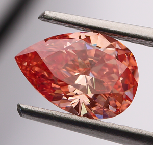 Beautiful Loose Pear Cut Diamond, 1.5 carat, Fancy Color Pink HPHT Treated, VS1 Clarity