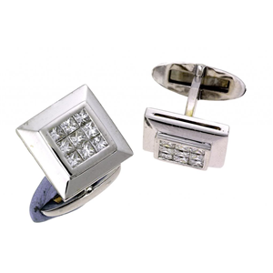 Cuff Links Set in 18K White Gold. 1.64 Carats, G Color, VS1 Clarity
