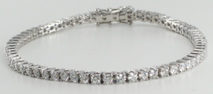62 Stone Diamond Tennis Bracelet with G Color, VVS Clarity Diamonds