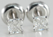 18k White Gold Pair of Radiant Cut Diamond Earrings (0.5 Ct, G Color, VS Clarity)