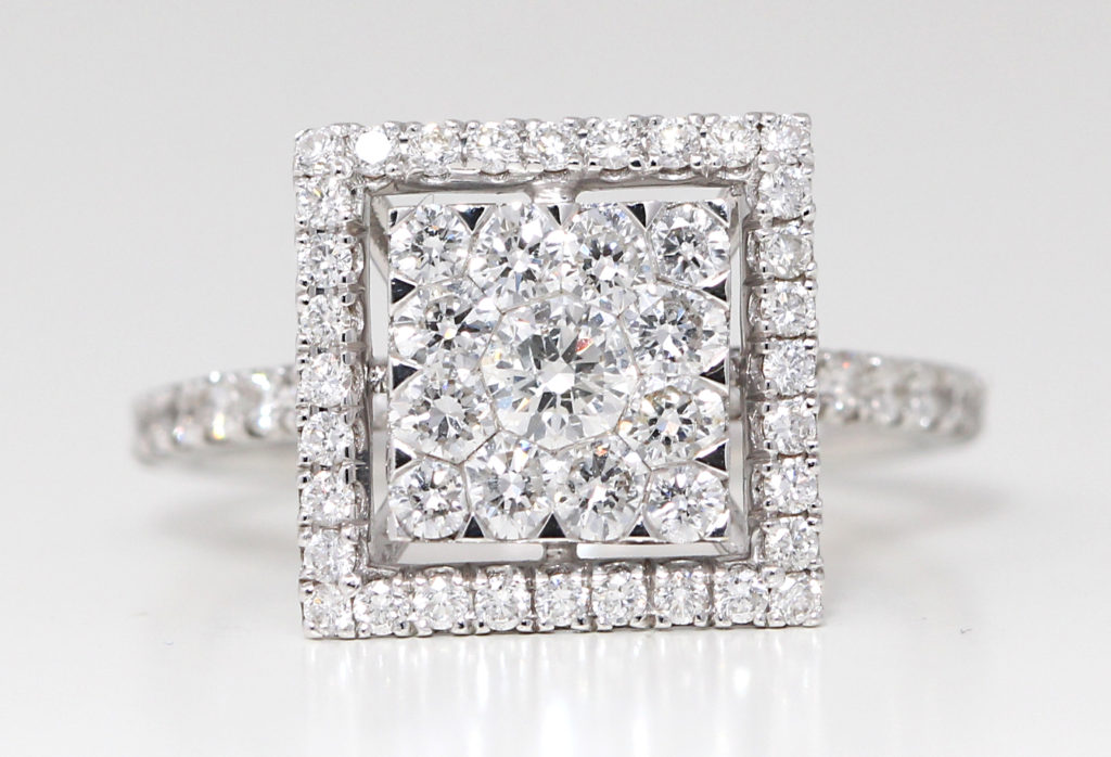 18k White Gold Round Diamonds Pave Square Halo Ring